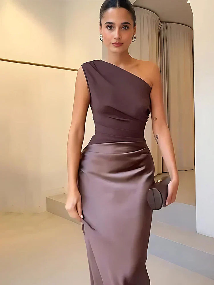 Elegantna uska maksi haljina