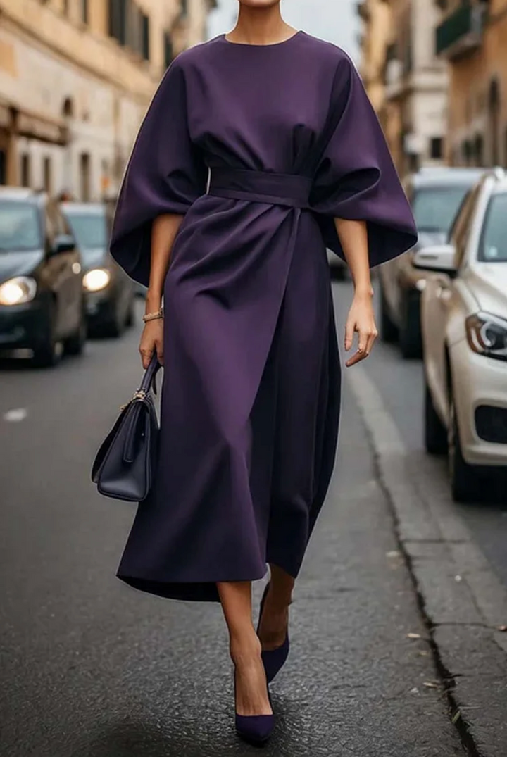 Elegantna haljina od pletiva boje pijeska