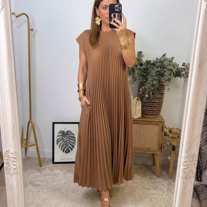 Haljina tihe elegancije