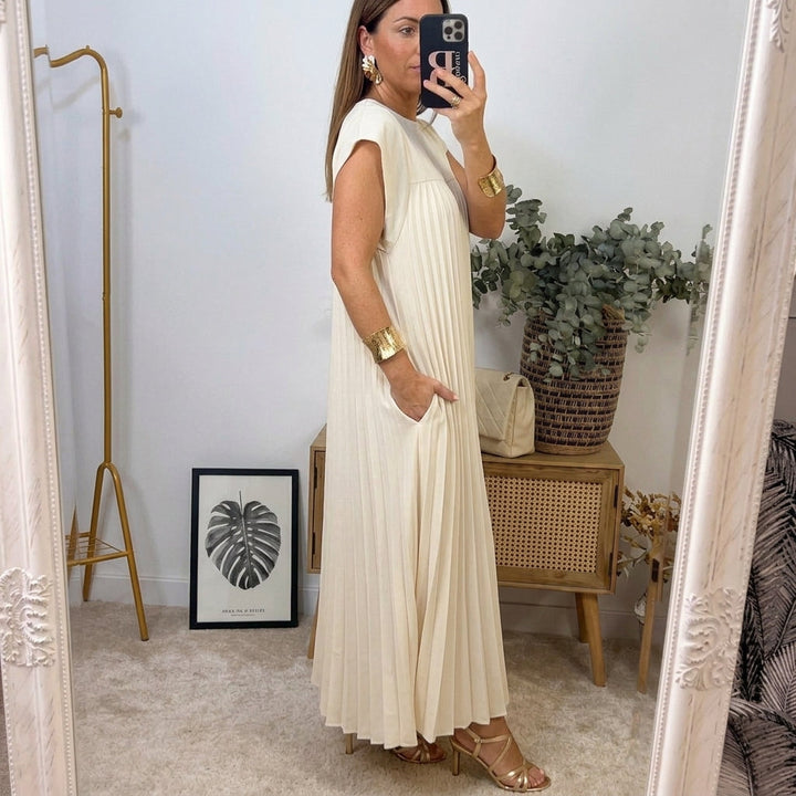 Haljina tihe elegancije